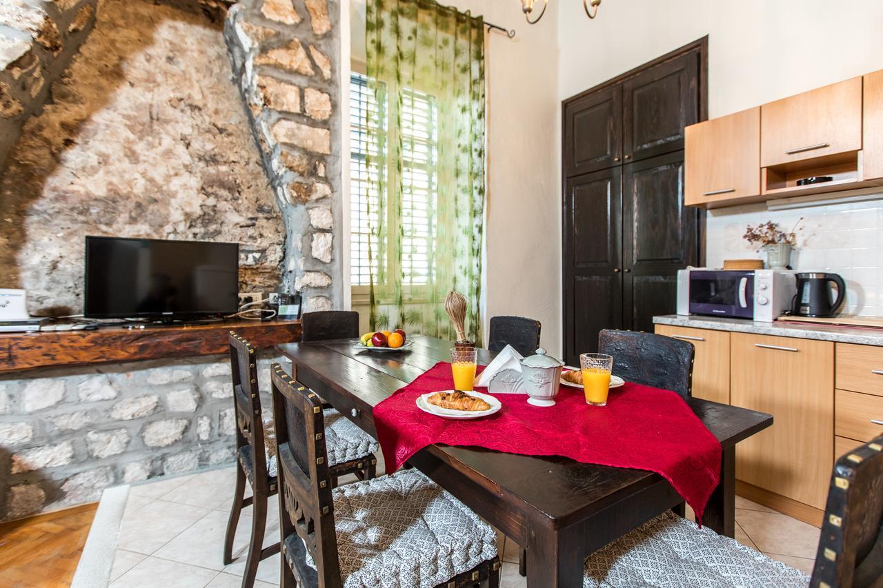 Old Palace Apartment دوبروفينك المظهر الخارجي الصورة