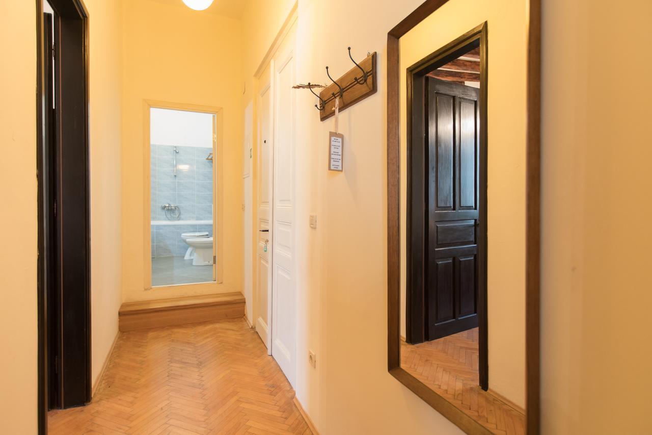 Old Palace Apartment دوبروفينك المظهر الخارجي الصورة